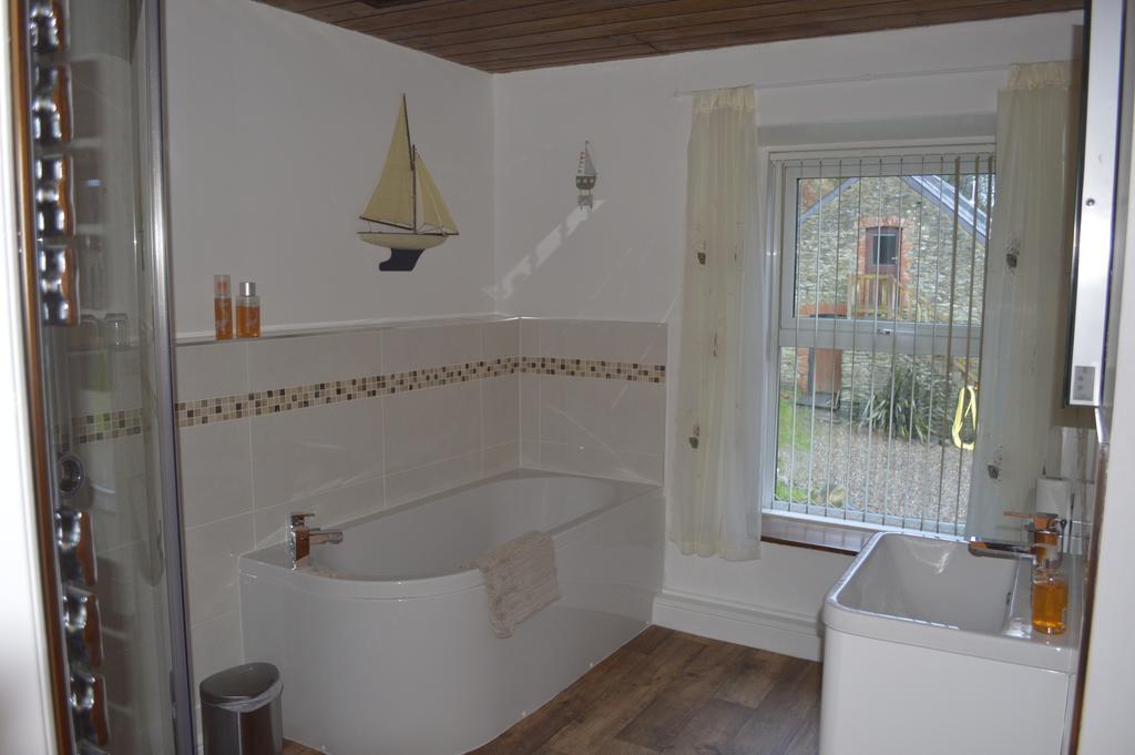 Troedyrhiw Bed & Breakfast Cardigan Habitación foto